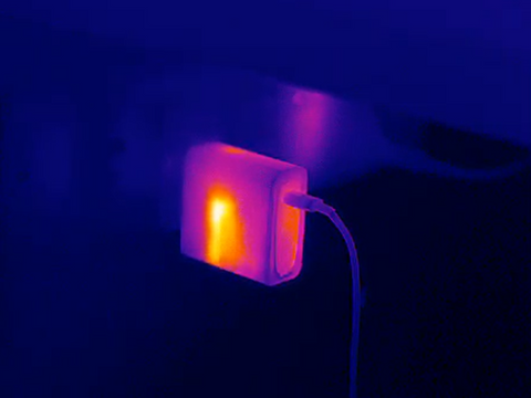 03 Discover overheating in chargers with thermal imaging