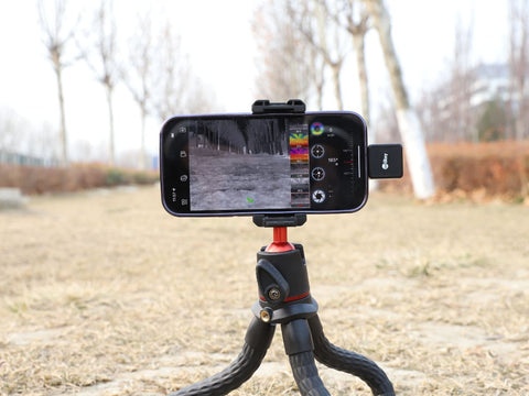 04 Opt for the top-notch thermal imaging tool, the XInfrared T2 PRO