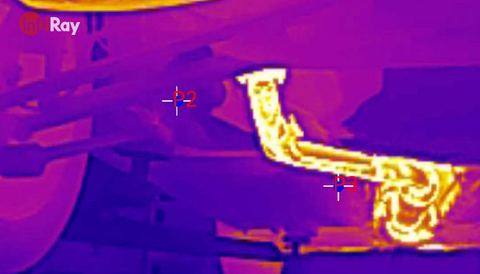 04 Thermal imaging examination of car exhaust system