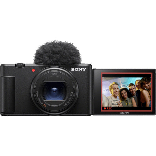 Sony RX10 IV Cyber-Shot High Zoom 20.1MP Camera with 24-600mm F.2.4-F4 lens  DSC-RX10M