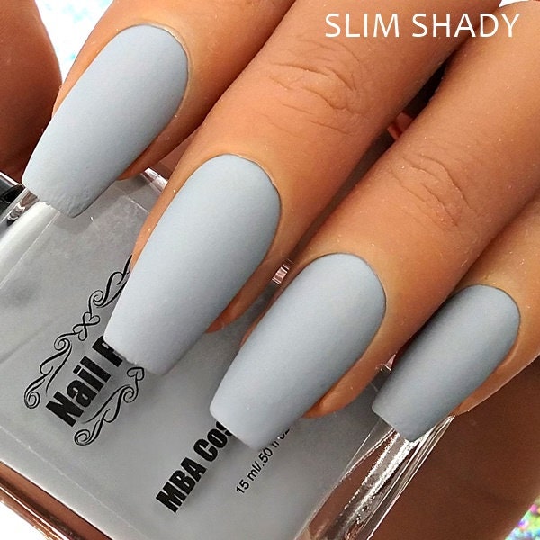 matte light grey nails