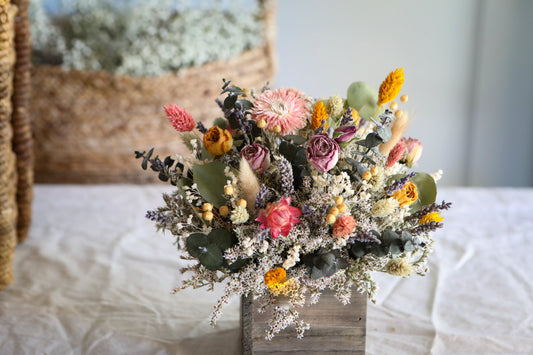 Boho Dried Flowers Centerpiece – Heavenpartyflowers