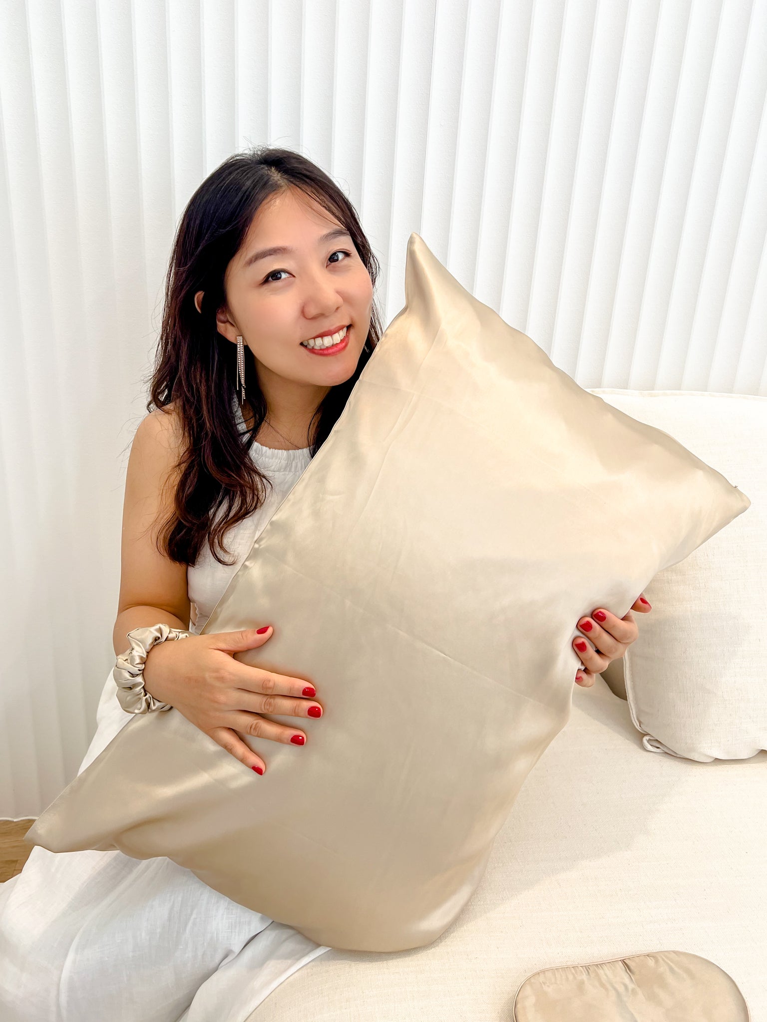 Silk Pillowcases Made From 100% Premium Mulberry Silk Have Many Benefits