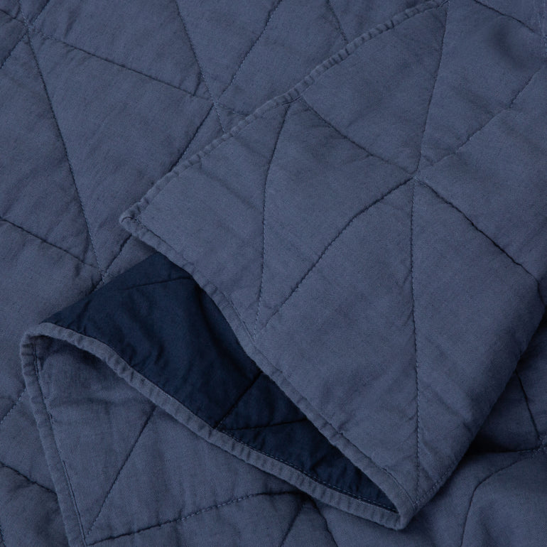 Quilts | Breathable Cotton Linen Bedspreads from Tuft &Needle
