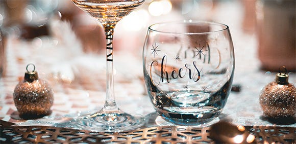 Christmas dining table decor