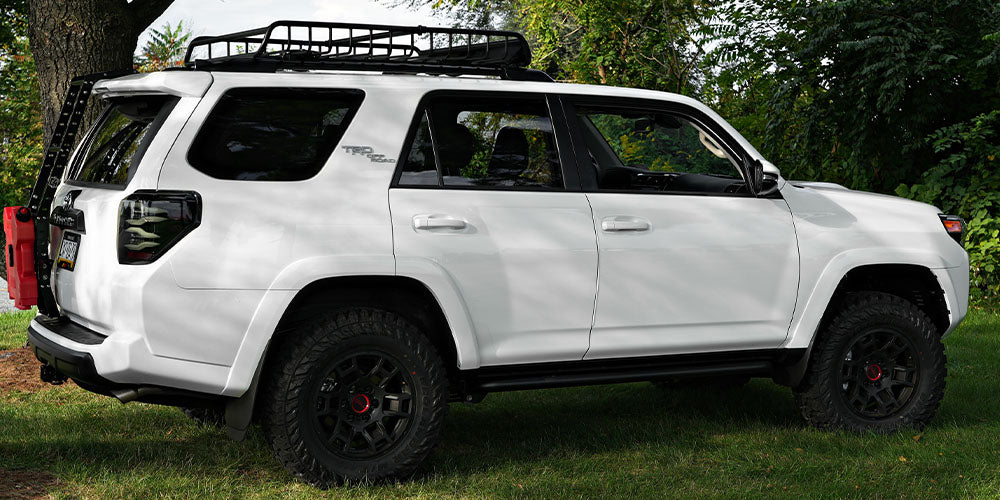 Toyota 4Runner with Maxtrac leveling kit installed