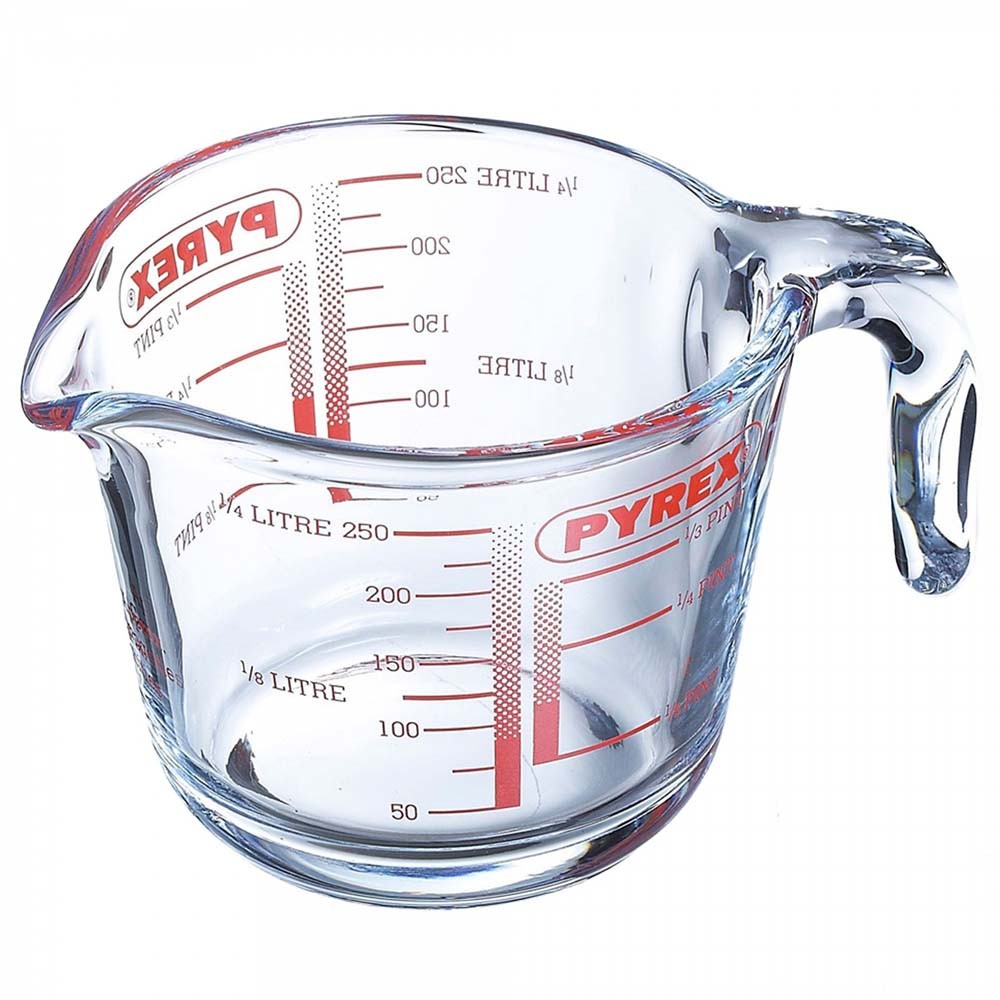 Vintage PYREX - Borosilicate Glass Cookware - Measuring Cup 0.5 L