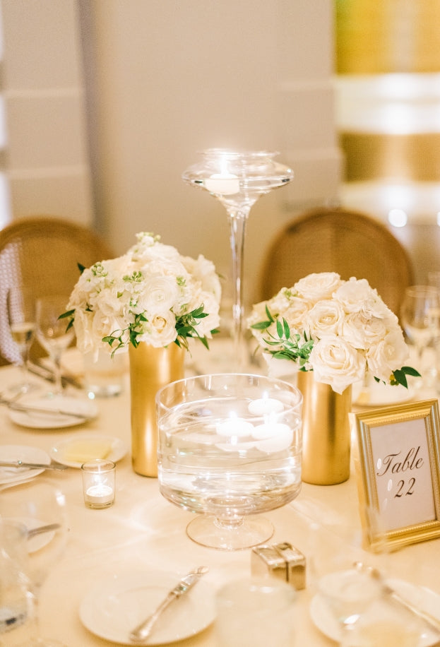 incorporating photos in wedding decoration