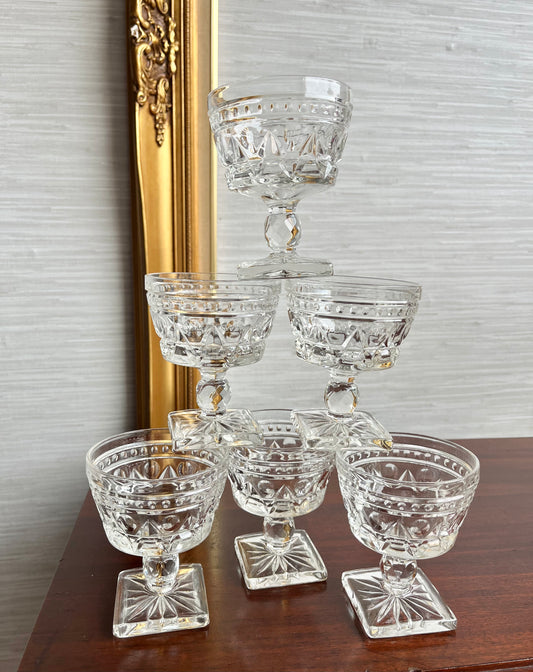 Set of 4 Libbey Rose Garden 22K Etched Wine Glasses