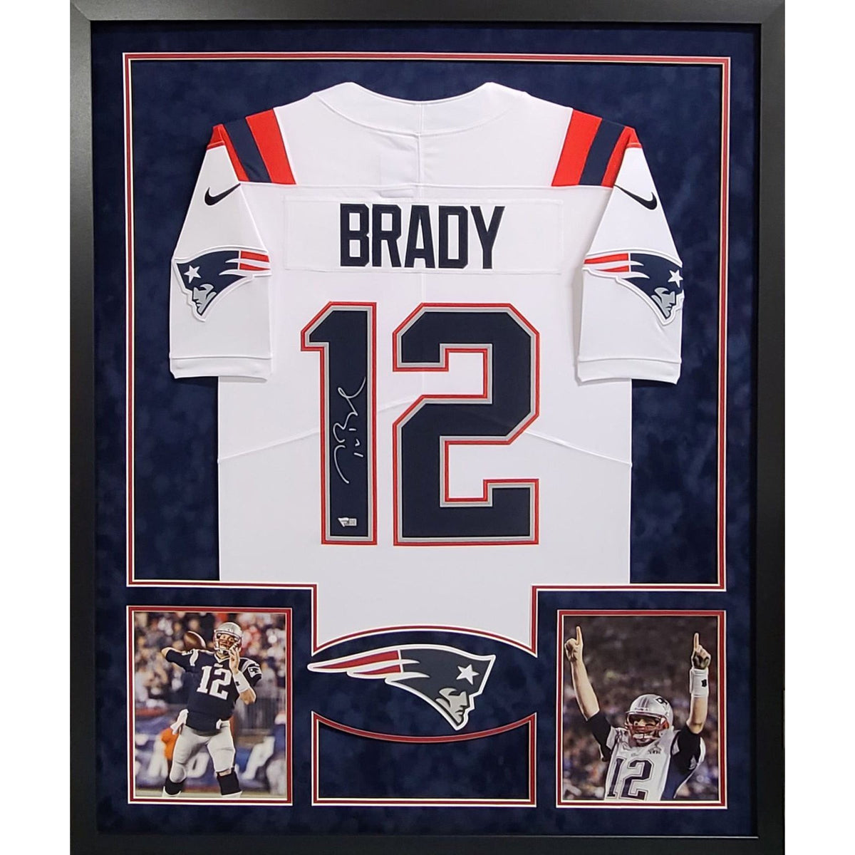 Tom Brady Autographed Tampa Bay Buccaneers (White #12) Deluxe Framed Jersey  - Fanatics