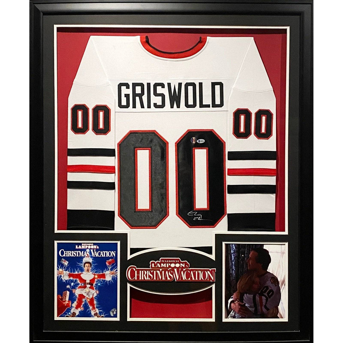 Chevy Chase Christmas Vacation Framed Jersey Beckett Autographed Signe