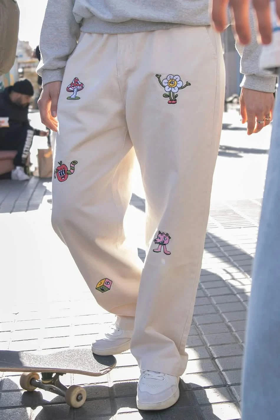 Kaotiko Embroidered Fantasy Lange Broek Off White