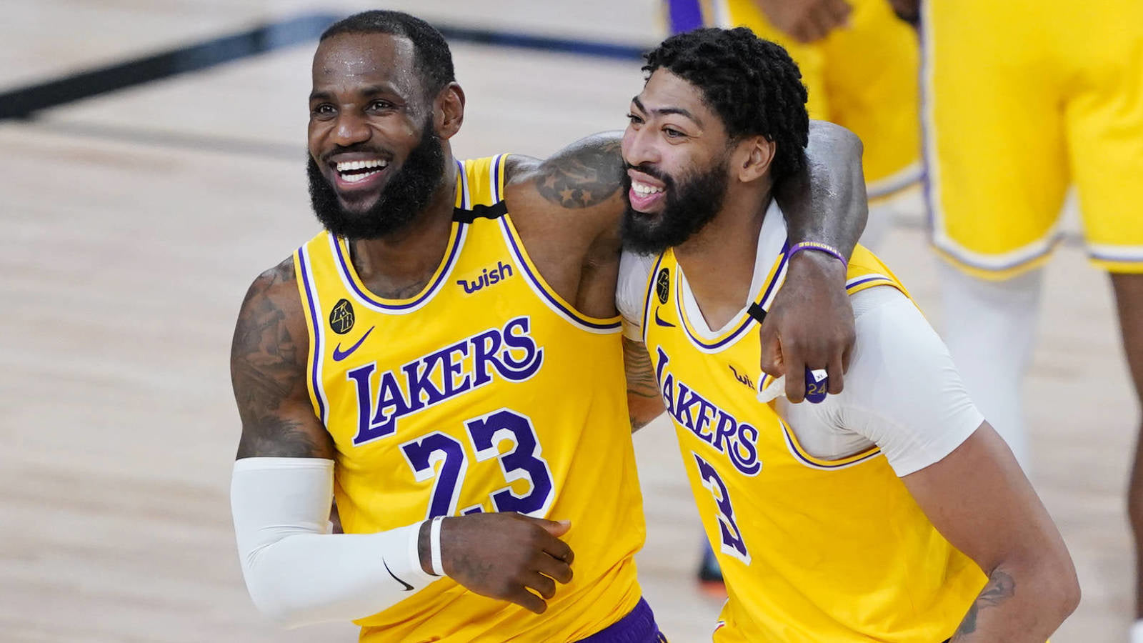 LeBron-James-Anthony-Davis-NBA-Lakers