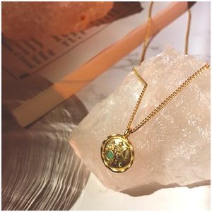 birthstone pendant necklace