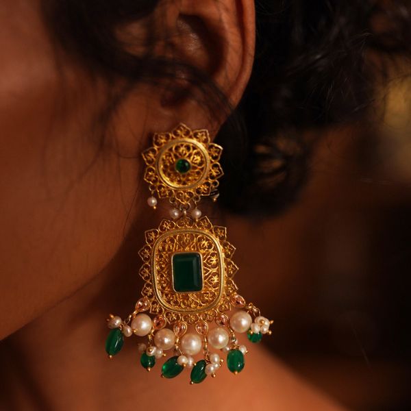 pearl statement earrings for bride
