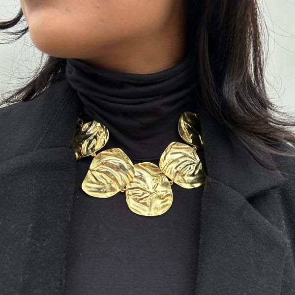 statement necklace for winters