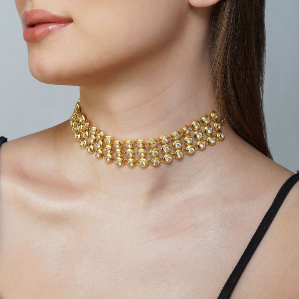 stylish crystal choker for goa destination wedding