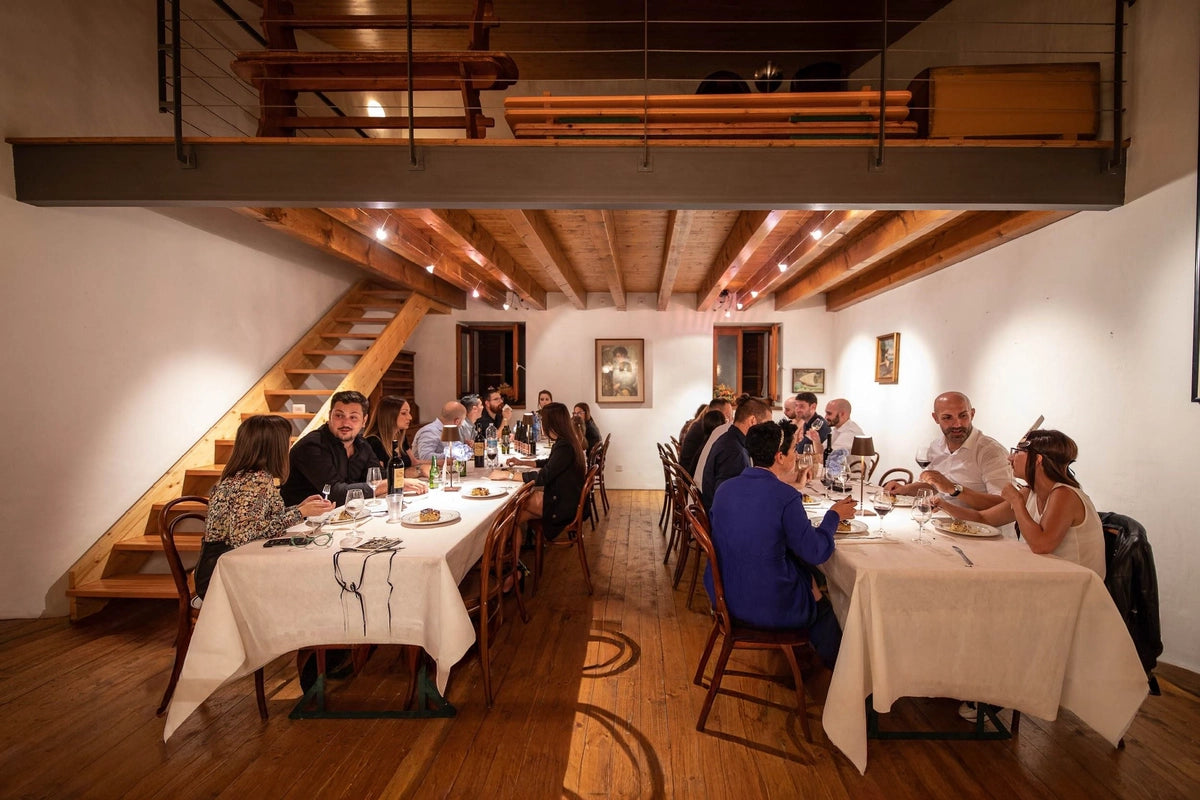 Sala soppalcata per presentazioni