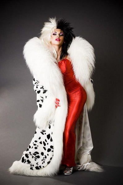 drag queen in faux fur