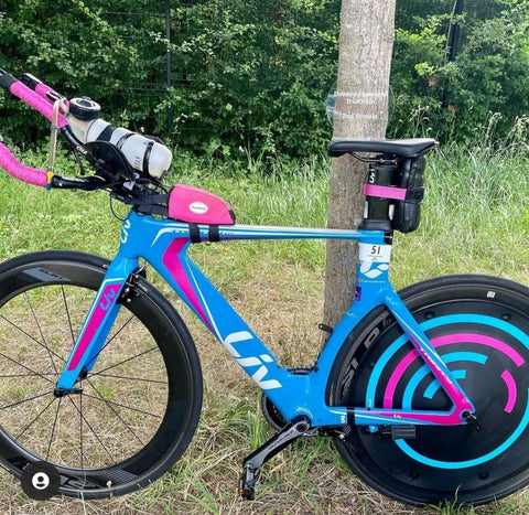 Riesiges SLR-Rad mit einer EZ-Scheibe, damit Sie beim Zeitfahren und Triathlon schneller fahren