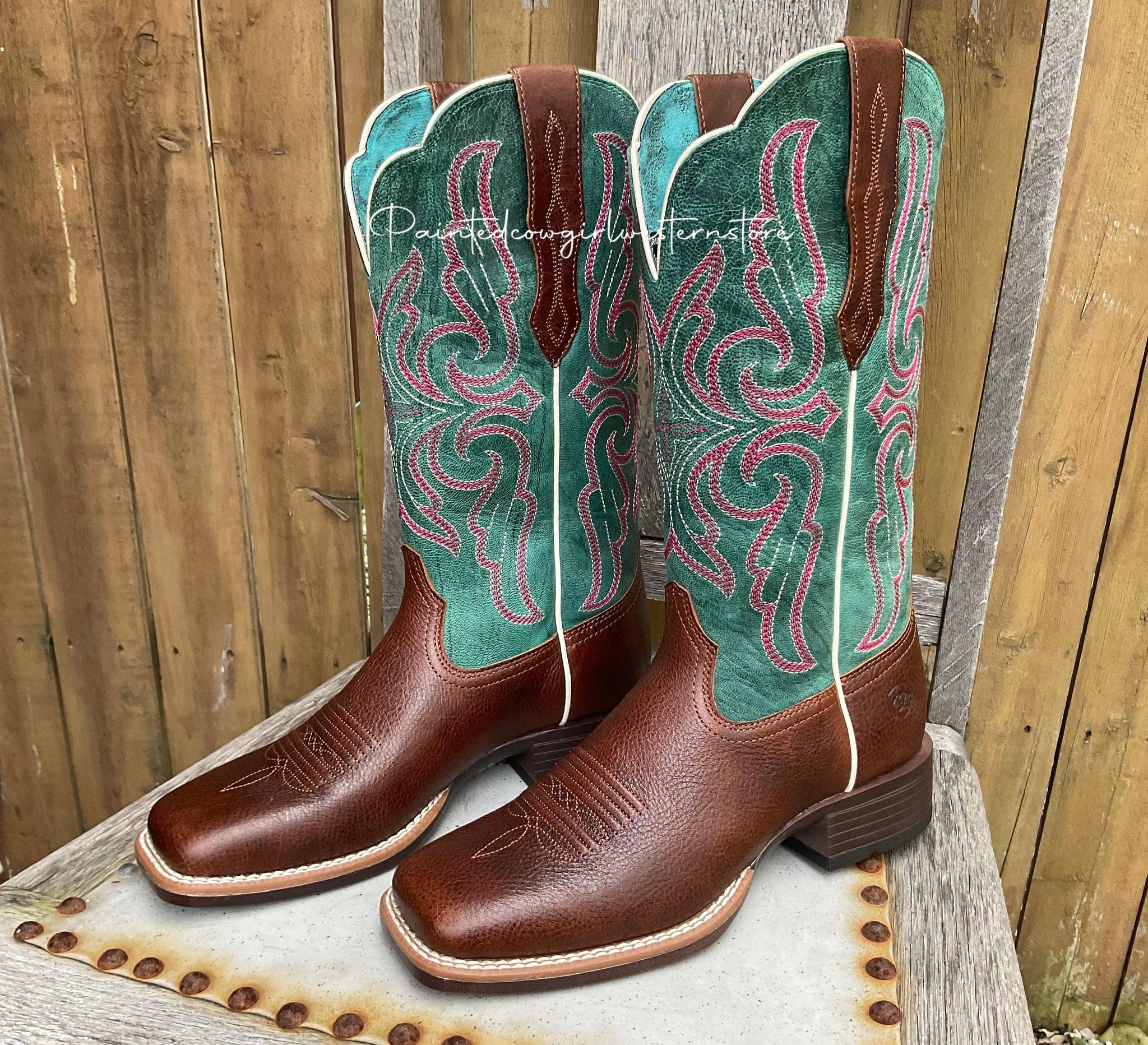 Philadelphia Eagles Womens Embroidered Cowboy Boots - Brown