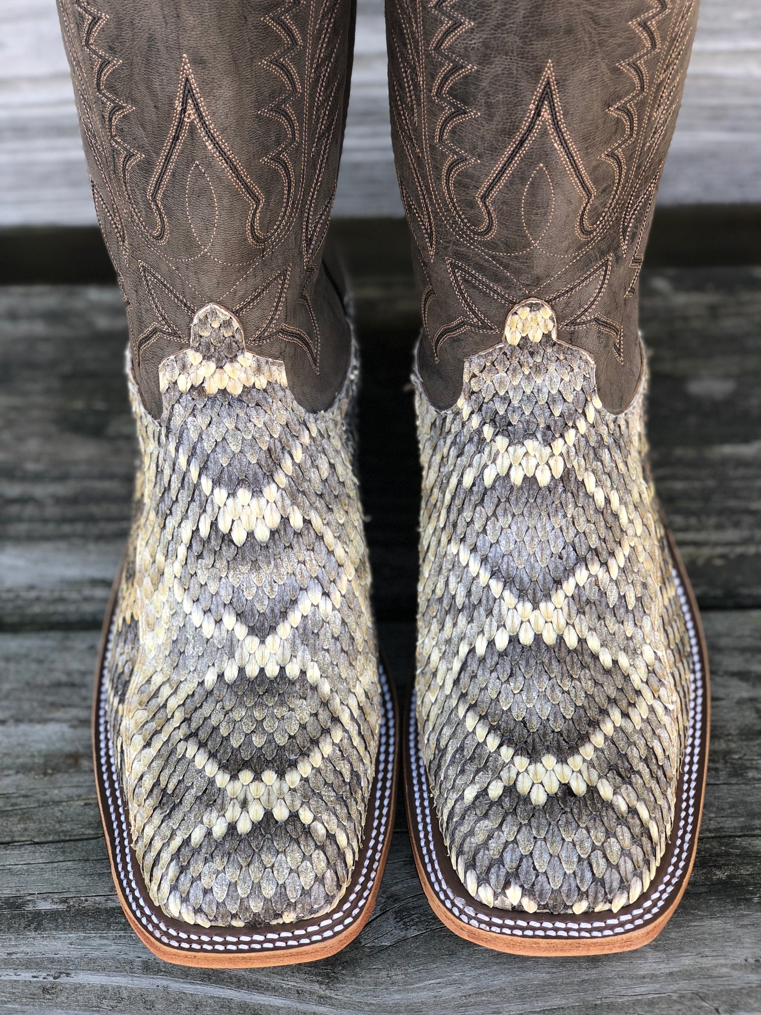 square toe rattlesnake cowboy boots