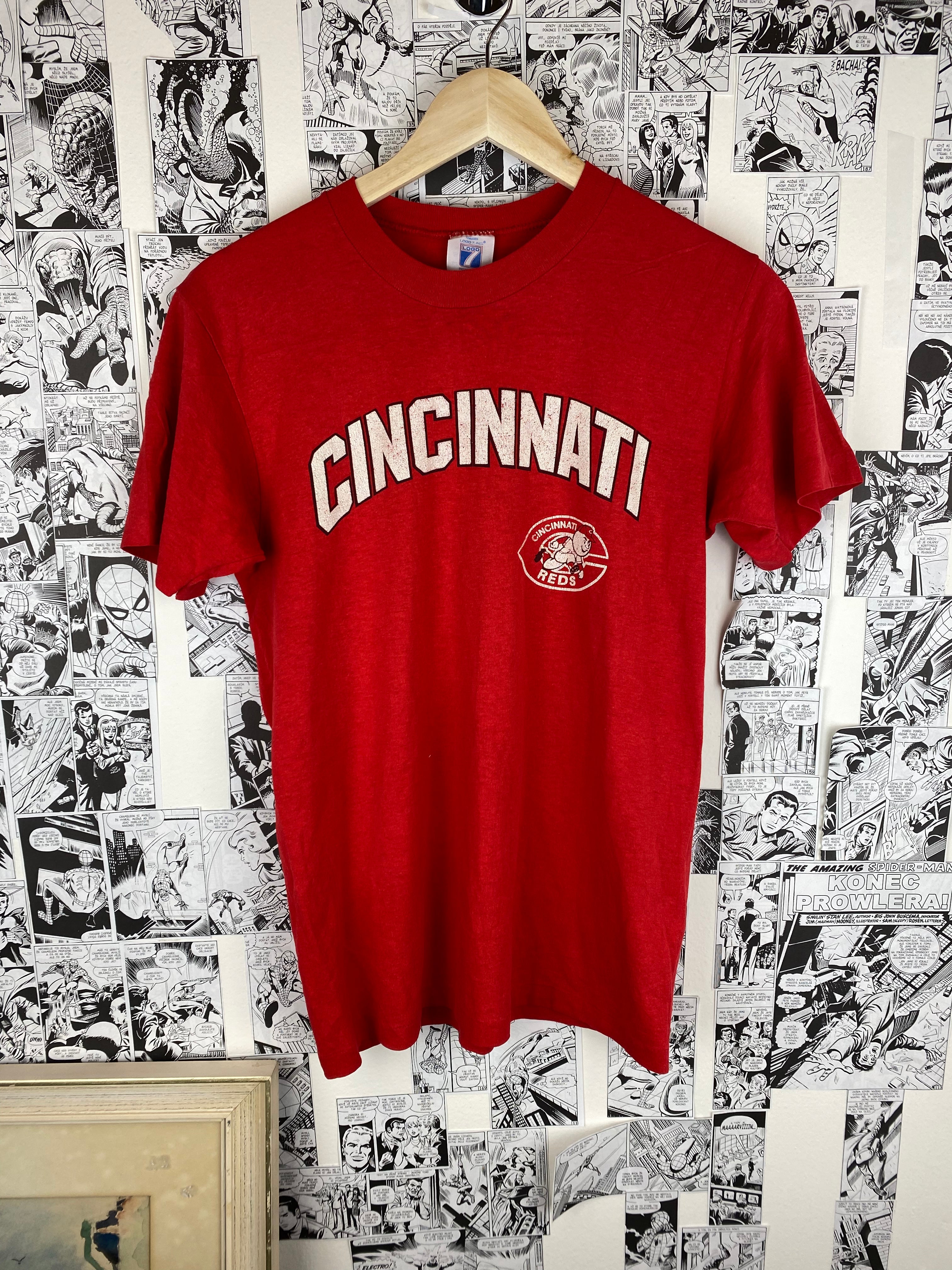 M Vintage 90s 1995 Cincinnati Reds T Shirt 