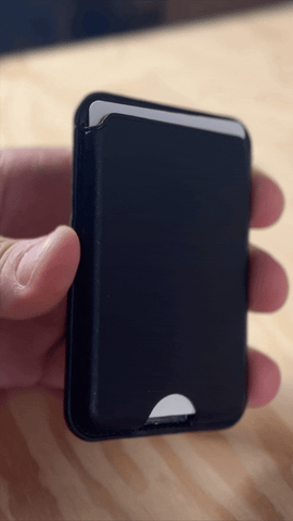 How to Use a MagWallet