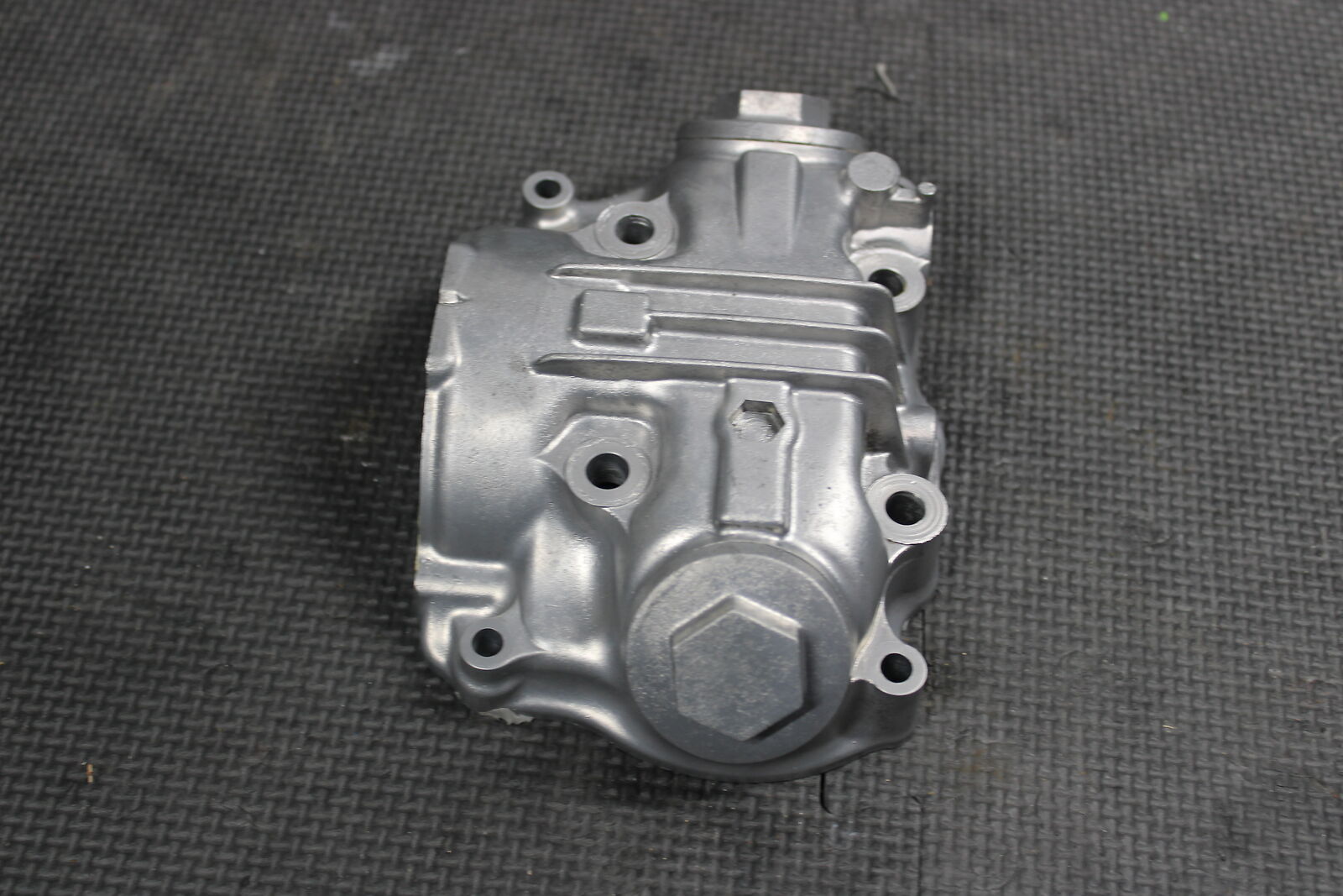 2005 HONDA CRF150F ENGINE MOTOR CYLINDER HEAD COVER VALVE ROCKER ASSEMBLY 12000-