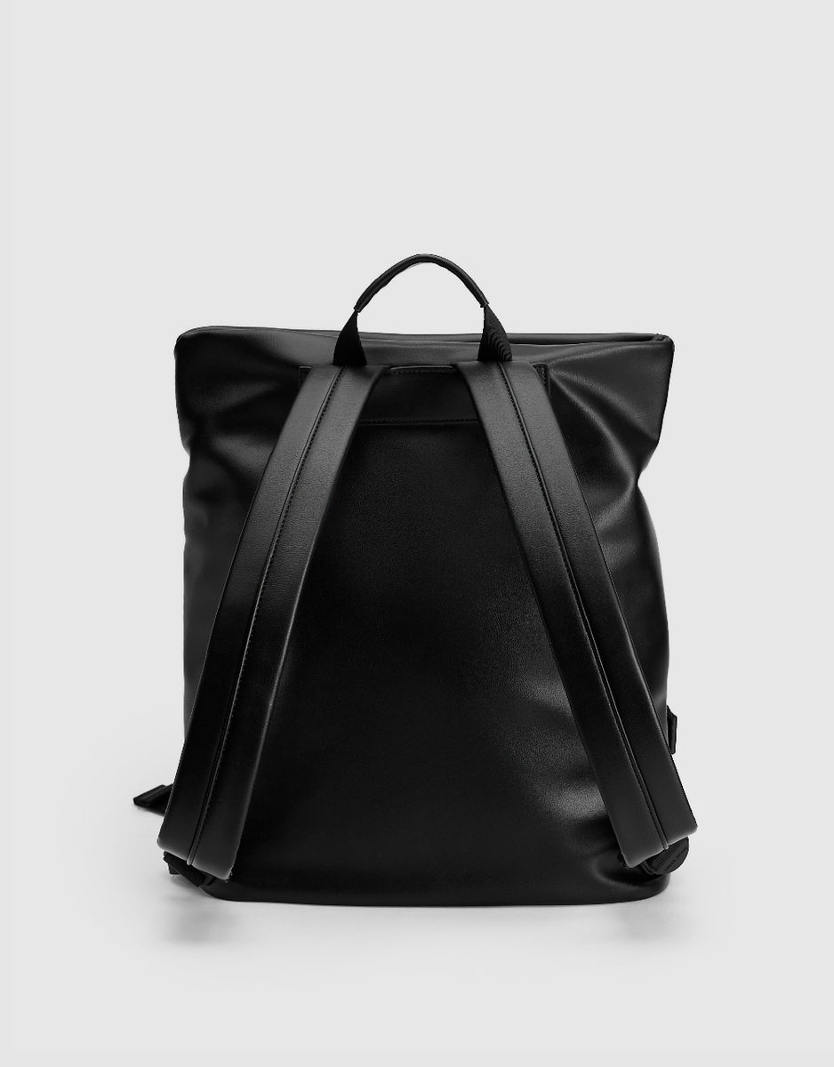 Vegan Leather Backpack With Buckle – Urban Revivo Thailand