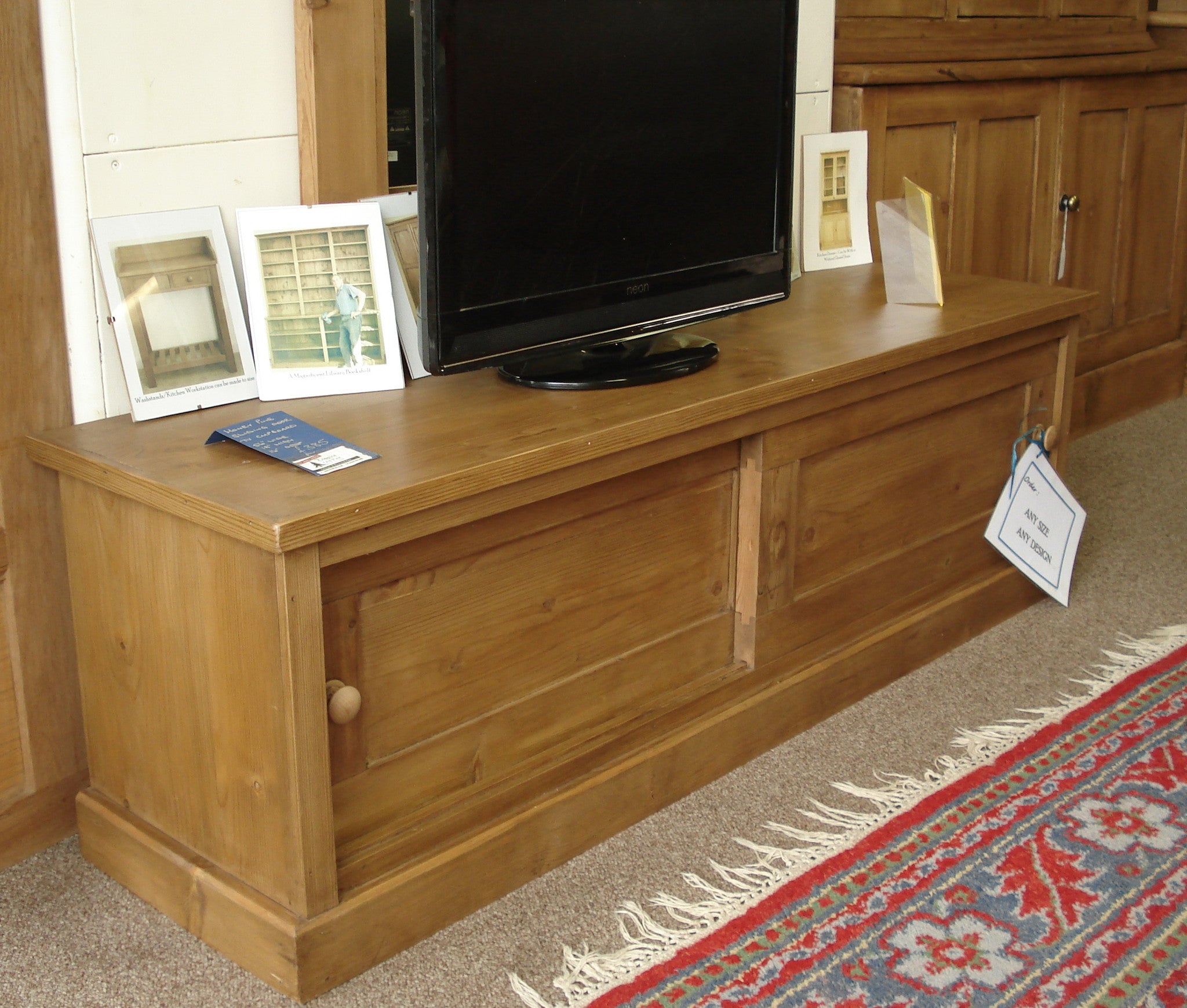 Honey Pine Sliding Door TV Cabinet - Coppice Old Pine