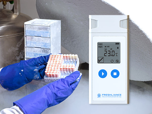 Multi use temperature data logger