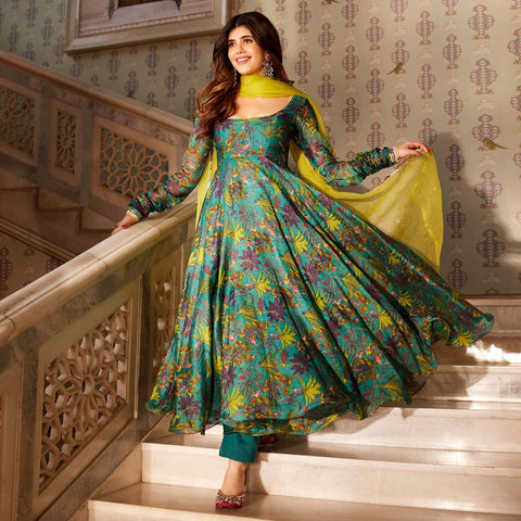 9 Trendy Designs of Floor Length Salwar Suits for Attractive Look