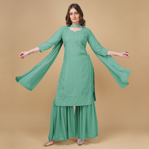 Top 30 Plain Punjabi Suits with Contrast Dupatta Latest #punjabisuits Color  Combination Ideas (… | Punjabi suits, Latest punjabi suits design, Punjabi  suit boutique