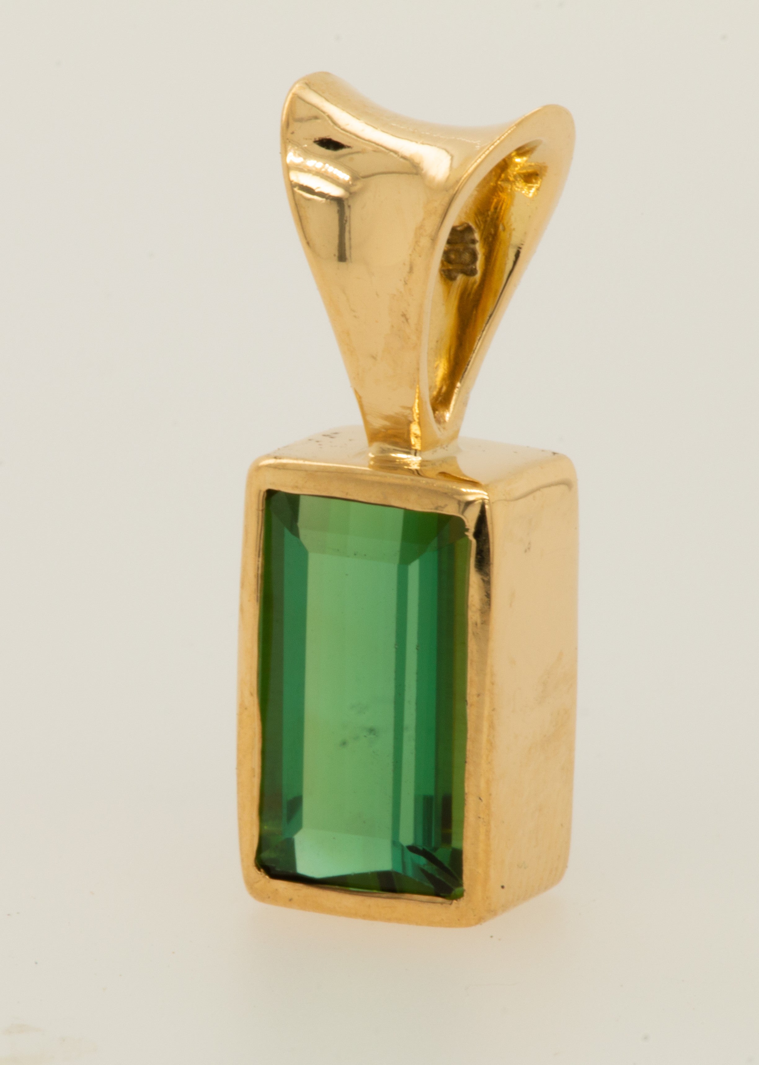 18kt Gold Tourmaline Pendant