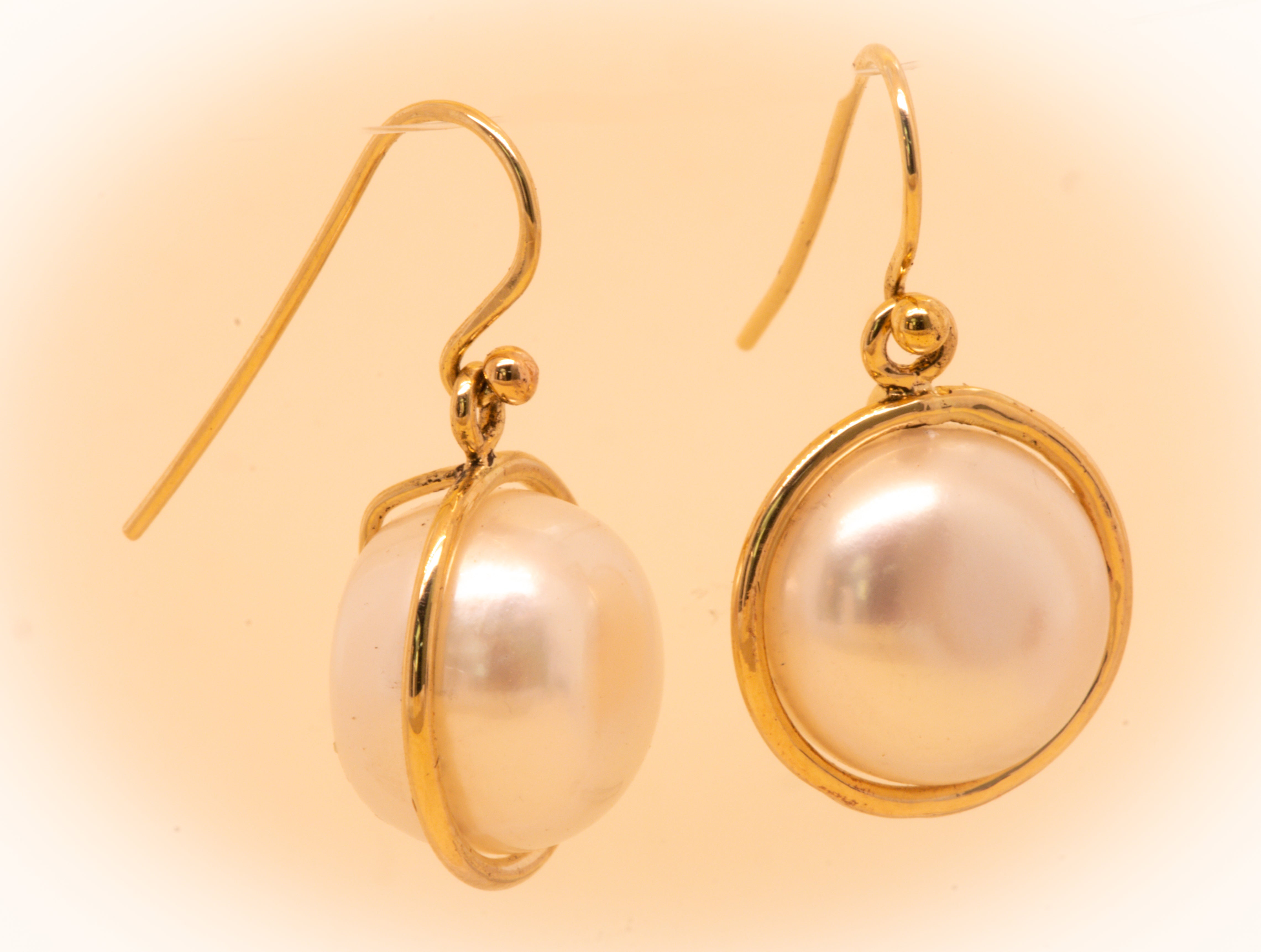 Freshwater Pearls Gold Earring
