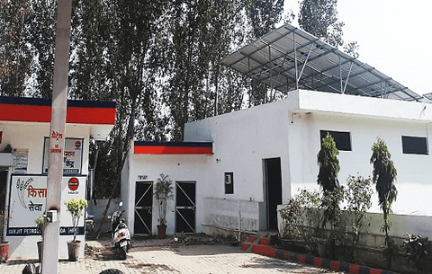 solar panels on petrol stations