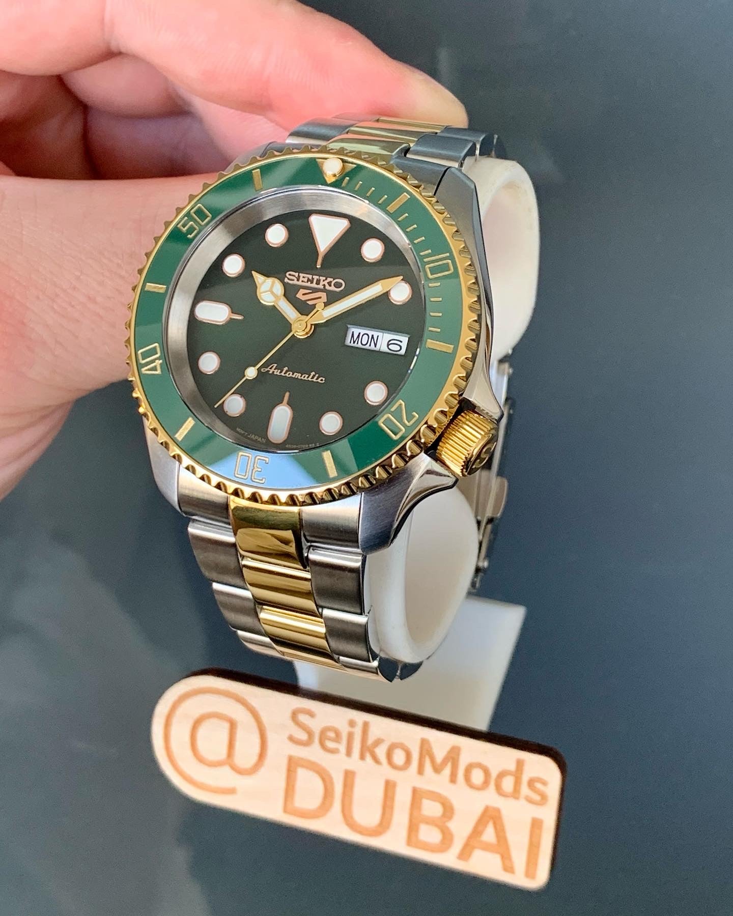 SRPD63 Hulk Two-Tone (Built to Order) – SVK Watches