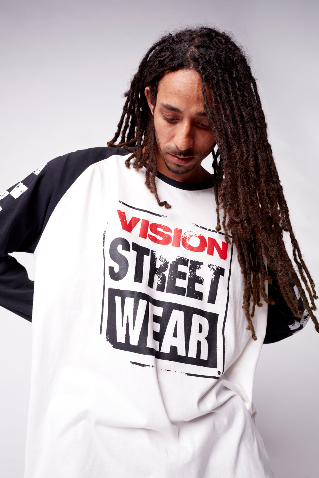 Long Sleeves Iconic Logo T-Shirt- Black – VISION STREET WEAR™️ CANADA