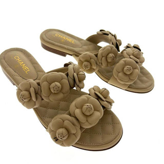 Chanel Sandals With Roses – KhandiLuxBoutique