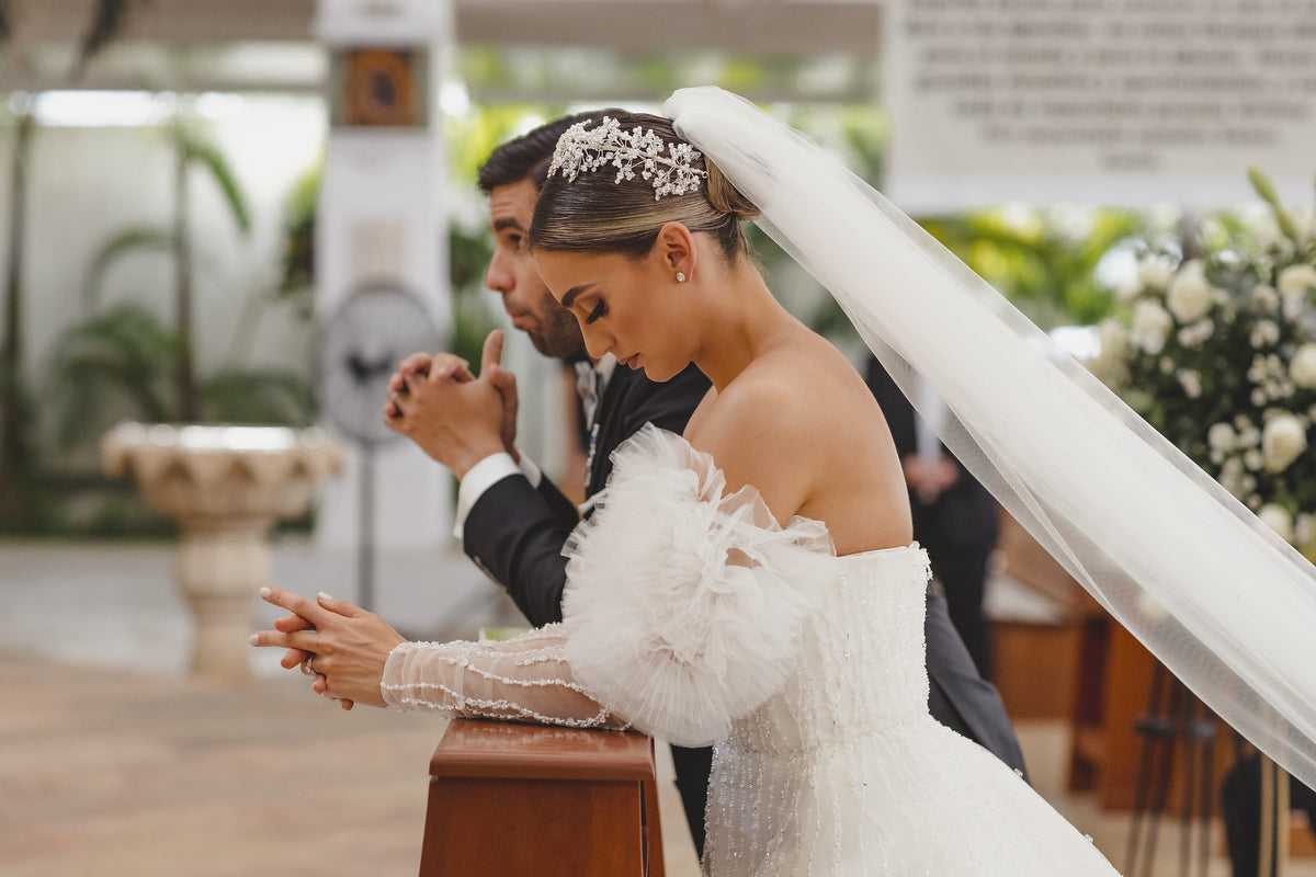 Catholic wedding at hotel zone in Cancun