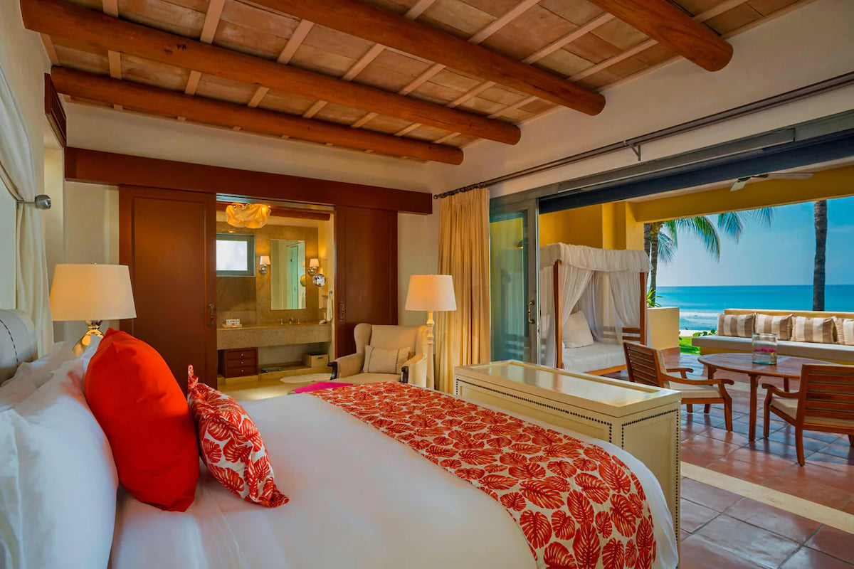 Room St Regis Punta de Mita