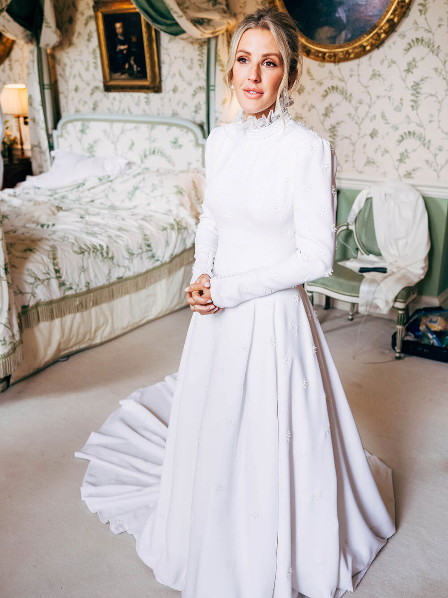 Ellie Goulding wears a bespoke Chloé gown, designed by Natacha Ramsay-Levi