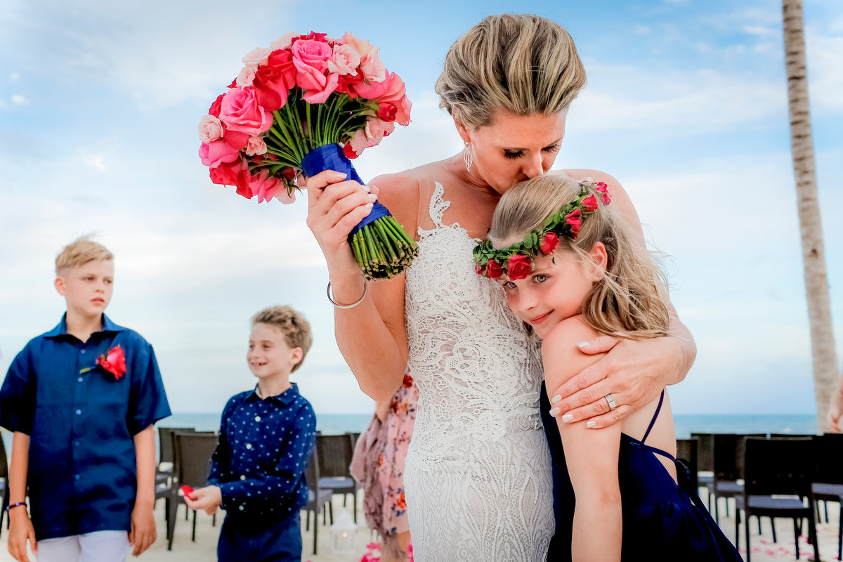 Mother & daughter at wedding of Fairmont Mayakoba