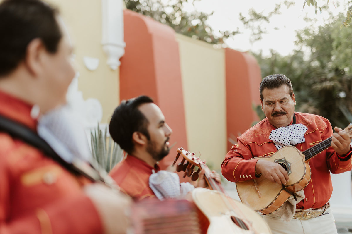 Mariachis at the wedding