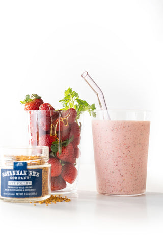 savannah-bee-company-strawberry-smoothie-bee-pollen-healthy-smoothie