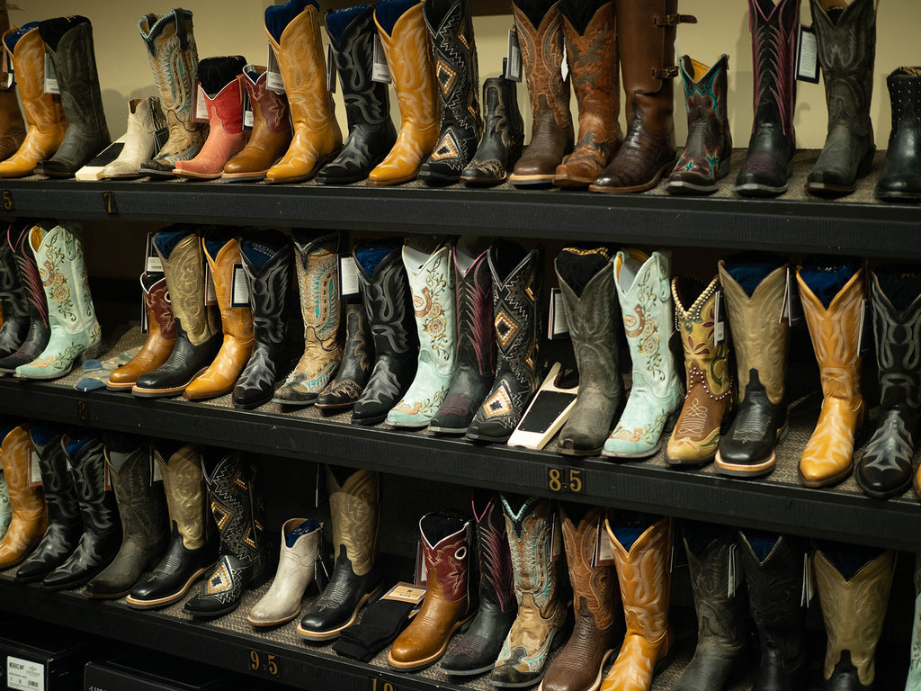 The best ways to combine cowboy boots
