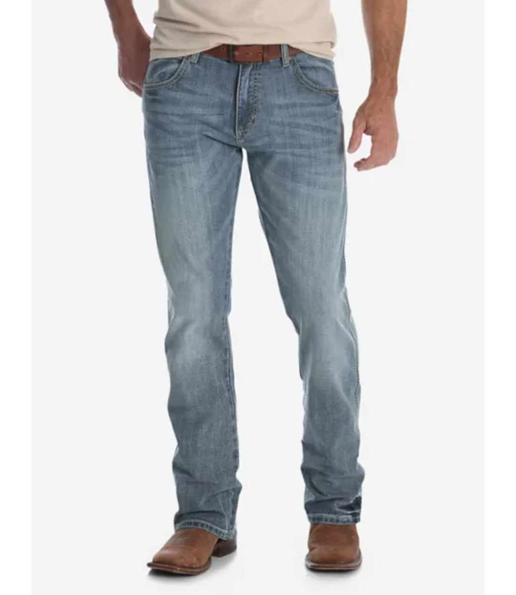 Wrangler Retro Slim Boot Cut Jeans | Dixie's