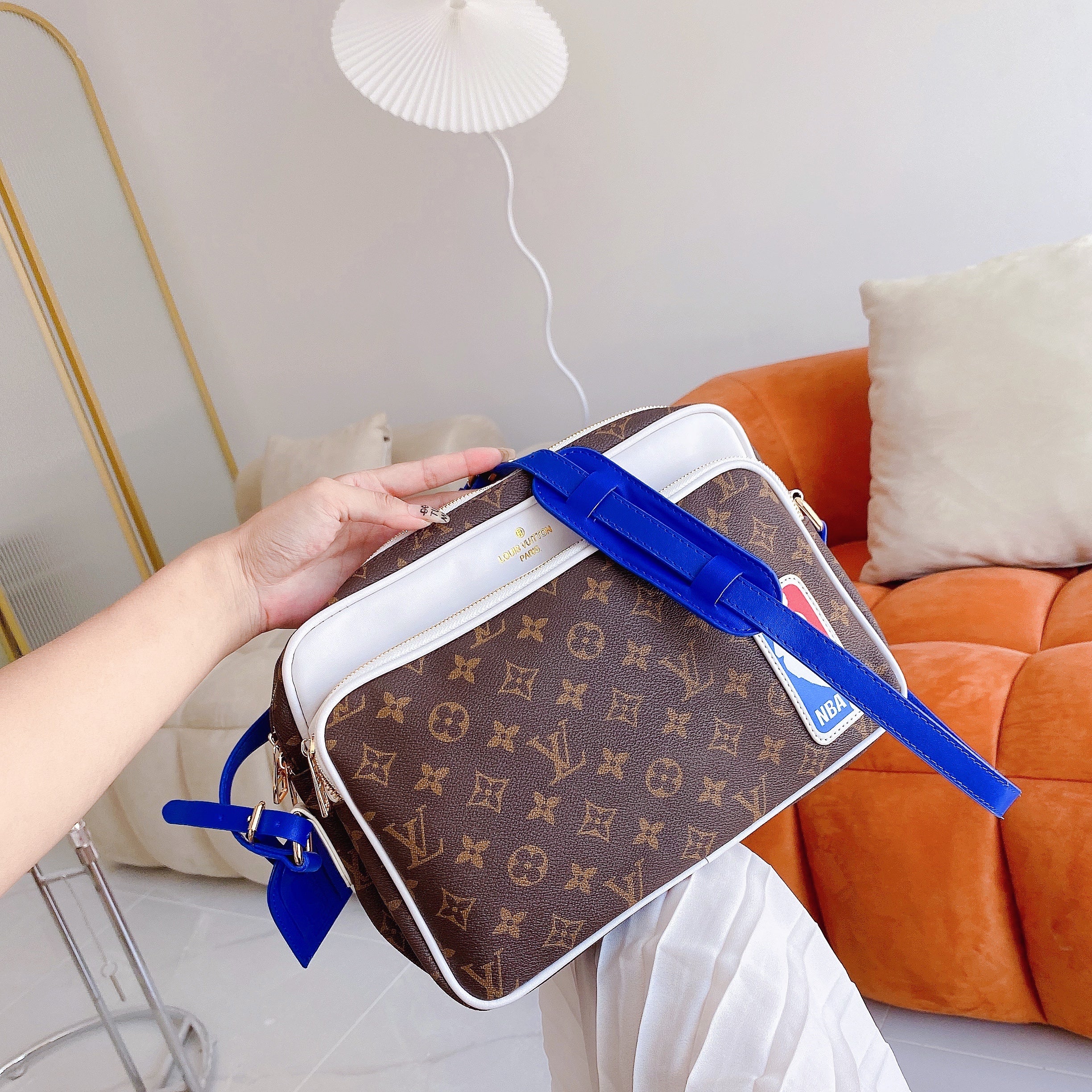 Louis Vuitton Bags New Ladies Trend Casual Handbags Temperament 