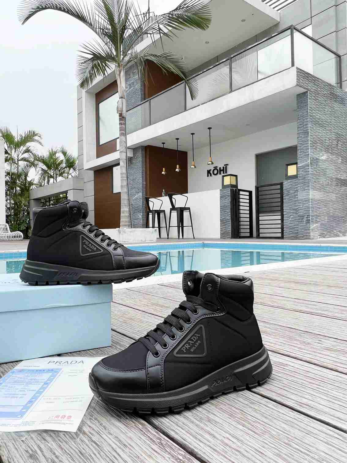 Prada High-Top Shoes Couple Casual All-match Comfortable Casual Shoes Soft and Comfortable Sneakers 